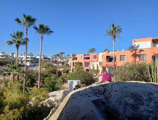 Beautiful condo at Cabo Bello 